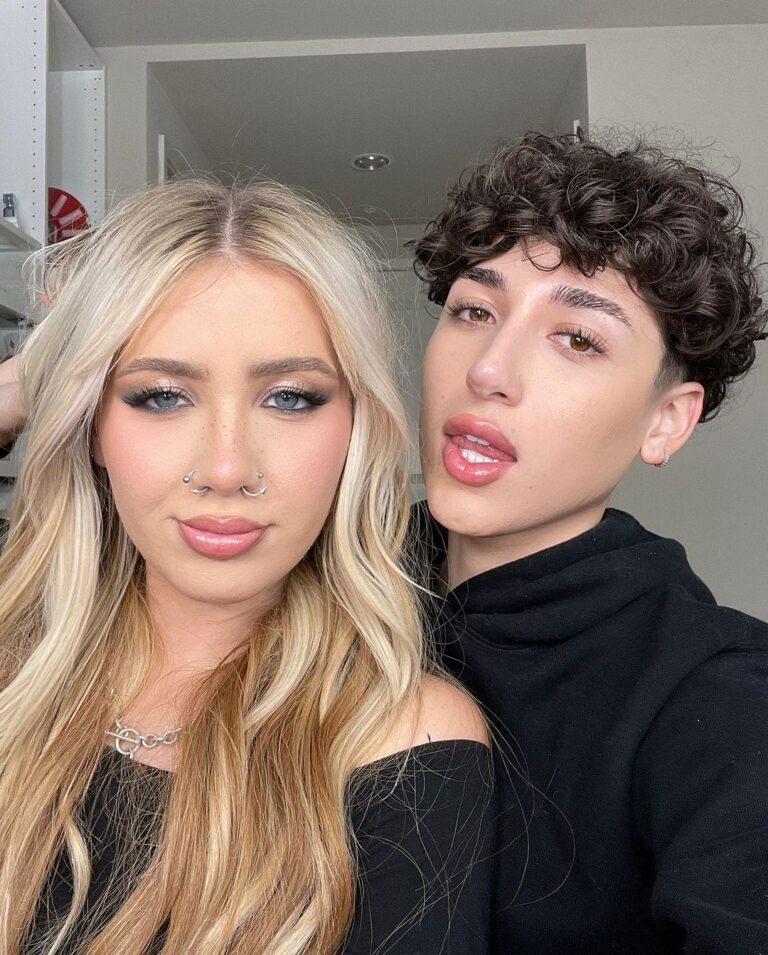 Kayla Malecc Net Worth, Age, Family & Biography